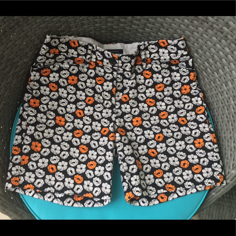 7” Floral Chino Shorts- Land’s End size 4 Mid Rise